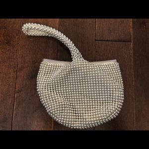 Evening pearl clutch